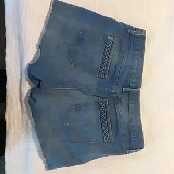 Shorts - Picture 2 of 2